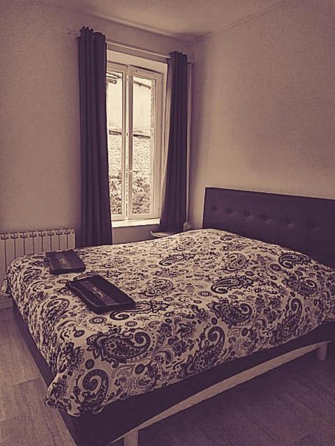 Au Coeur De Saint Agreve -Sejour Chez L'Habitant Buitenkant foto