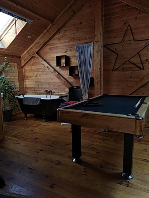 Au Coeur De Saint Agreve -Sejour Chez L'Habitant Buitenkant foto